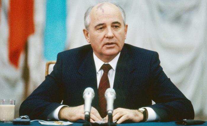 Михаил Горбачёв